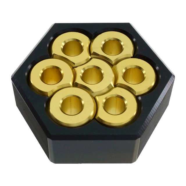 3D breinbreker puzzel Honeycomb De Honeycomb 3D breinbreker is een zeshoekige metalen puzzerl met 7 schroeven die op een complexe manier in elkaar moeten passen.